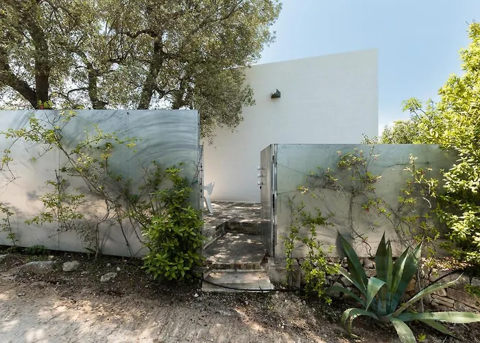 Alojamento de Acomodação e Pequeno-almoço Calcebianca 4*