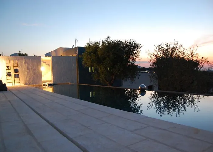 Calcebianca לינה וארוחת בוקר 4*